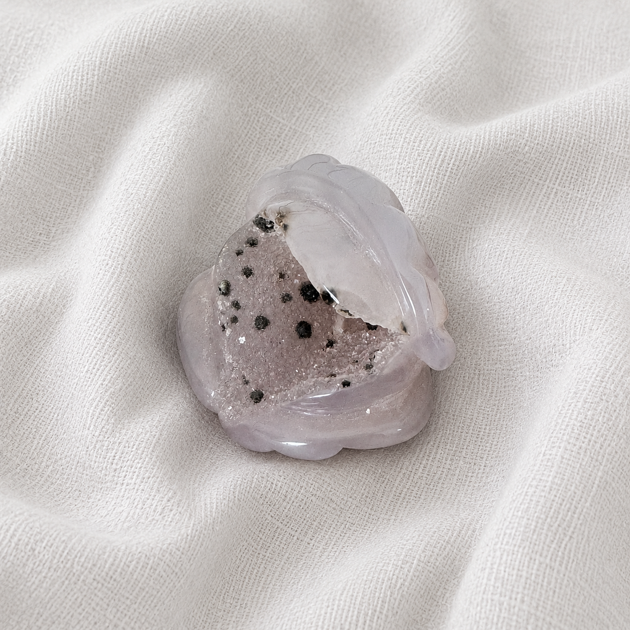 127: Druzy Pepper Agate Clam Shell