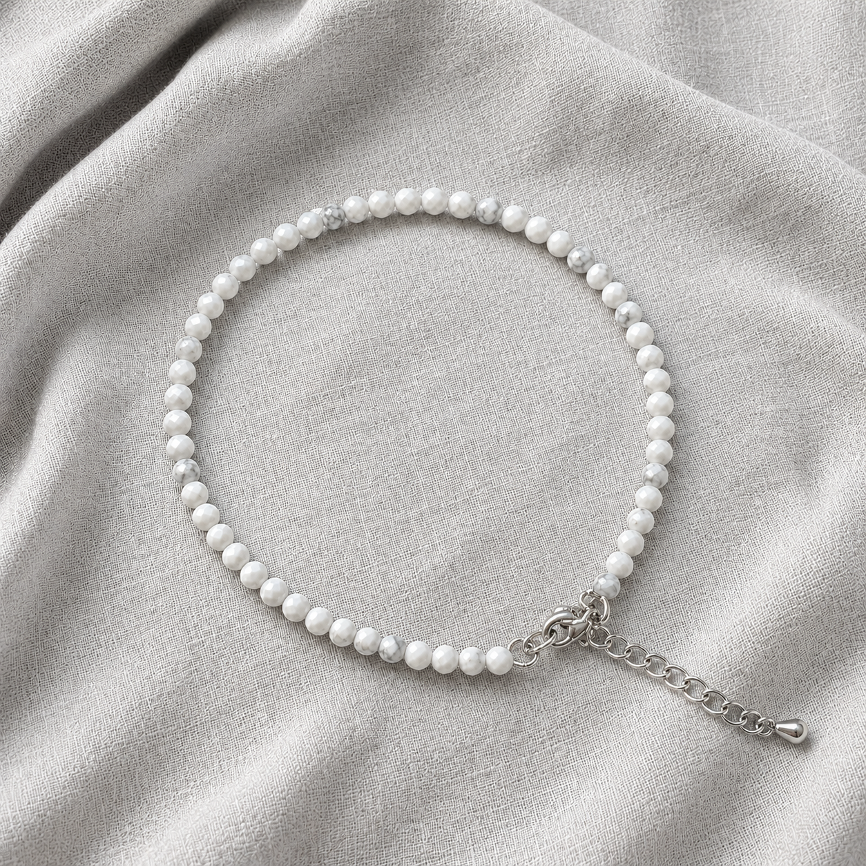 Howlite Faceted Bracelet