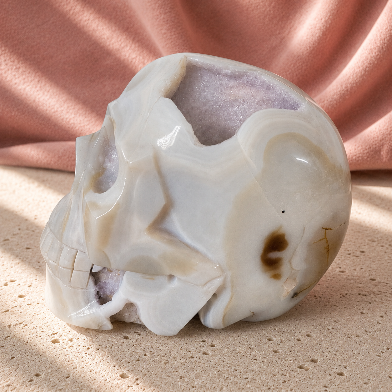 198: White Line Agate Skull