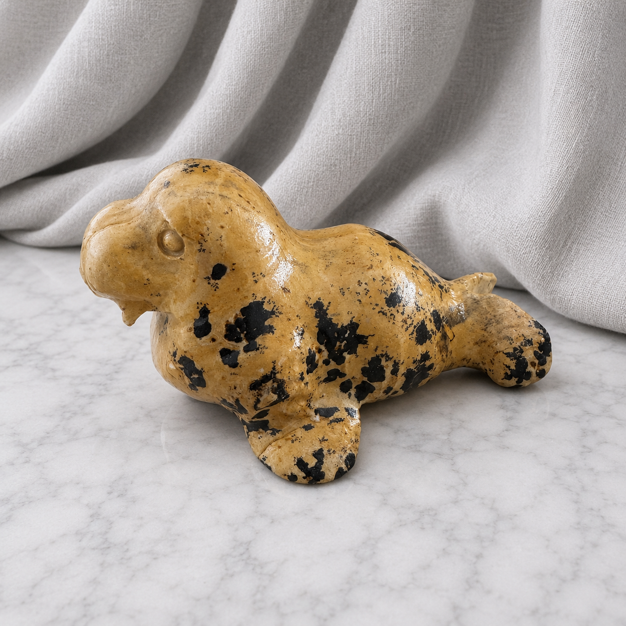 243 Dendritic Jasper Walrus